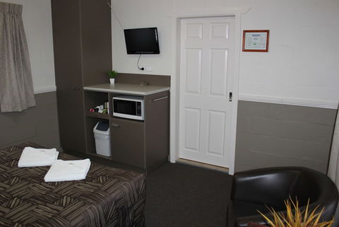 City Motor Inn Toowoomba - Rent Accommodation 4