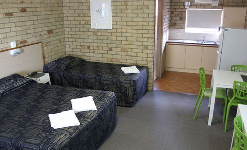 City Motor Inn Toowoomba - Rent Accommodation 5