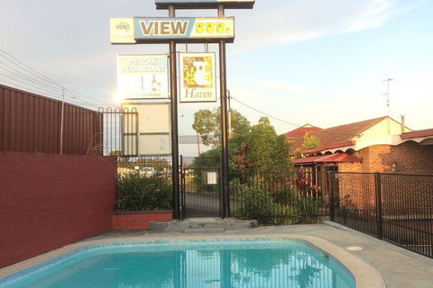 Riverview Motor Inn - Rent Accommodation 7