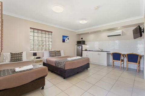City-ville Luxury Apartments & Motel - Rent Accommodation 6