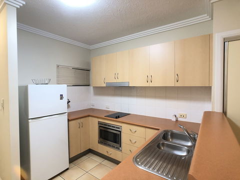 City Plaza Apartments - Rent Accommodation 5