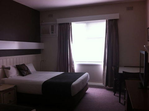 Amity Motor Inn - Rent Accommodation 1