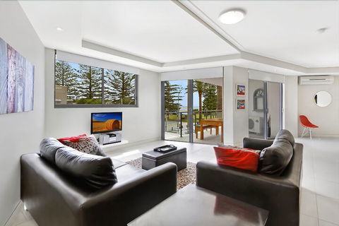 Coast Luxury Apartments 3 - Rent Accommodation 3