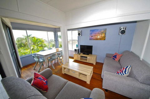 Apollo 1 9 Hodgson Street - Rent Accommodation 1