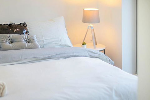 A Cozy & Stylish Suite Near Melbourne Central - Rent Accommodation 2