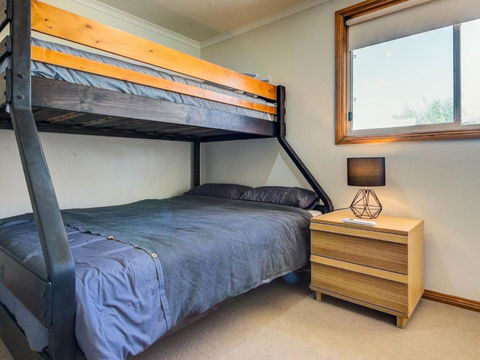 Albert Park - Rent Accommodation 6