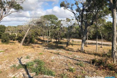 COONARR BEACH ( BUNDABERG )CAMPING - Rent Accommodation 2
