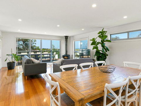 Olive Grove - Rent Accommodation 6