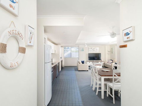 Aqua Vista At Nelson Bay - Rent Accommodation 2