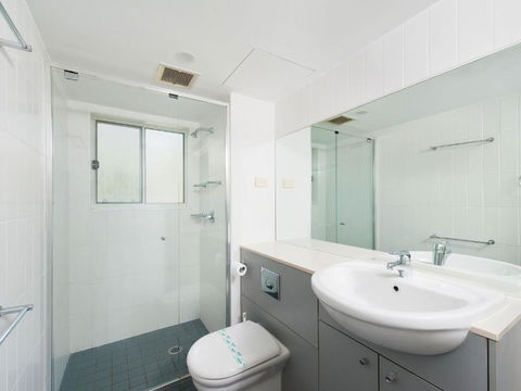Aqua Vista At Nelson Bay - Rent Accommodation 4