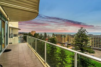 Penthouse Liberty Towers - Rent Accommodation 0