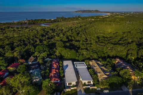A PERFECT STAY - Byron Sunrise - Rent Accommodation 1