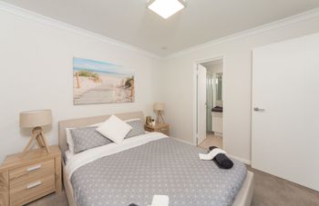 Lakeview Apartment Suite 16 - Rent Accommodation 5
