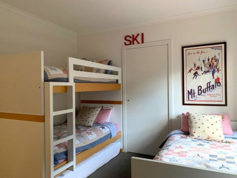 Reindeer 6 - Rent Accommodation 1