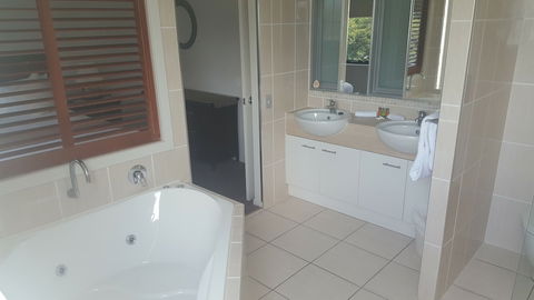 Pier One - Rent Accommodation 4