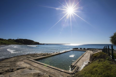 Seaspray Apartments - Rent Accommodation 2