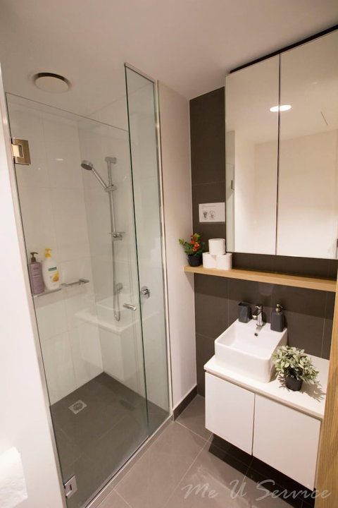 Carlson CBD Apartments - Rent Accommodation 2