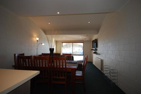 Alpine Heights 08 - Rent Accommodation 6