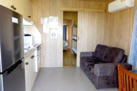 Lanis On The Beach - Old Bar - Rent Accommodation 7