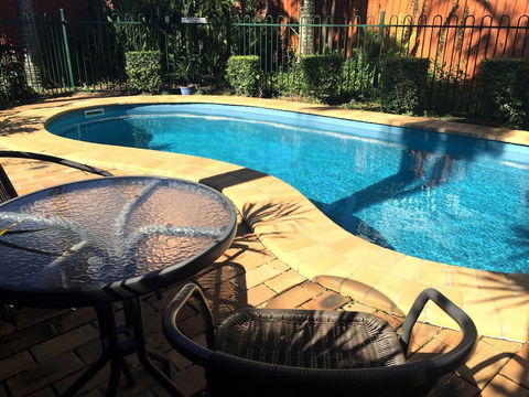 Airport Motel - Rent Accommodation 3
