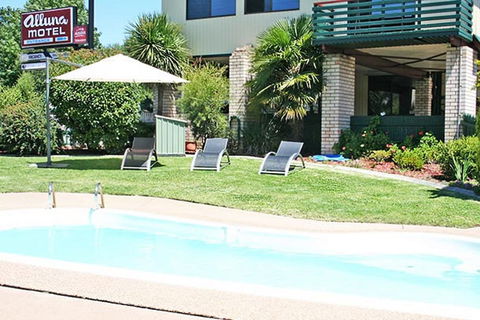 Alluna Motel - Rent Accommodation 0