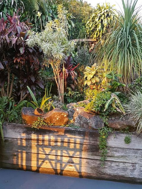 Artisan Spa Views - Rent Accommodation 4
