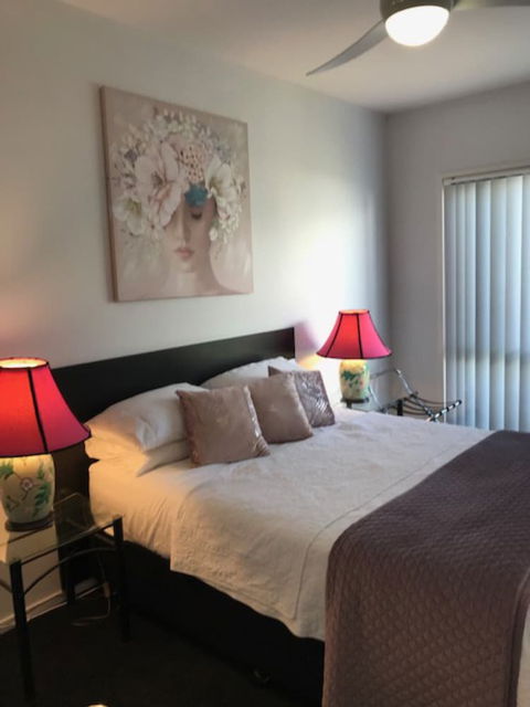 Corlette Retreat - Rent Accommodation 3