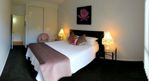 Corlette Retreat - Rent Accommodation 2