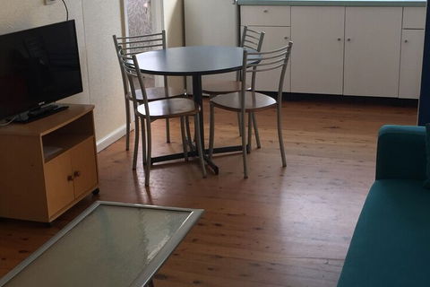 Park Beach Cabins - Rent Accommodation 6