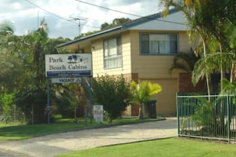 Park Beach Cabins - Rent Accommodation 3