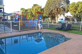 Apollo Bay Holiday Park - Rent Accommodation 1