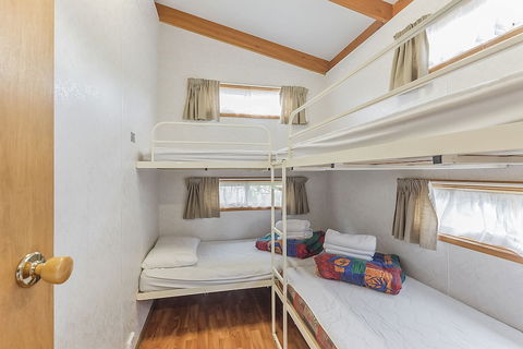 Apollo Bay Holiday Park - Rent Accommodation 5