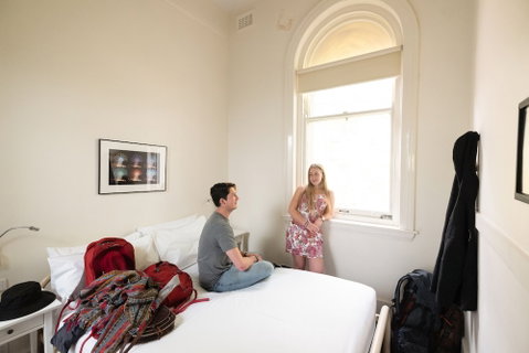 Melbourne Central YHA Hostel - Rent Accommodation 6