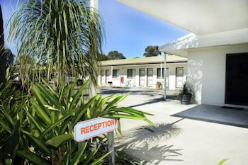 Annalee Motel Beaudesert - Rent Accommodation 0