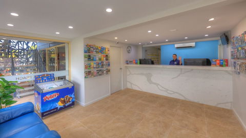 Alex Beach Cabins - Rent Accommodation 2