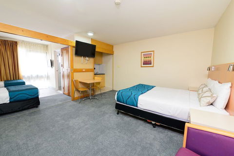 Airolodge International - Rent Accommodation 6