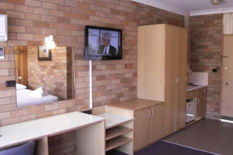 Court Street Motel - Rent Accommodation 6