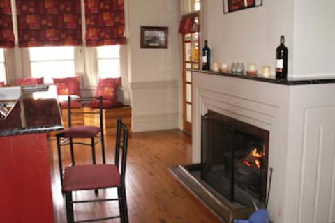 Court Street Motel - Rent Accommodation 5