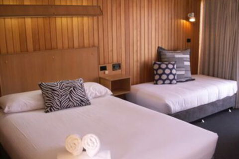 Court Street Motel - Rent Accommodation 0
