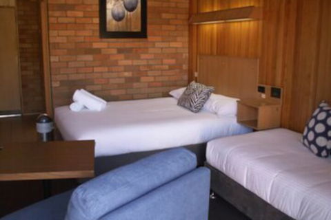 Court Street Motel - Rent Accommodation 7