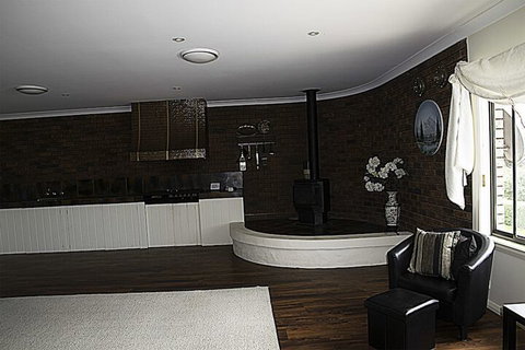 Cole House Apartments - Rent Accommodation 4