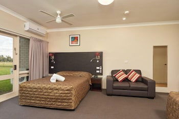 Australian Homestead - Rent Accommodation 4