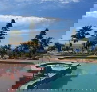 Diamond Beach Holiday Park - Rent Accommodation