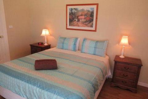 Albany Holiday House - Rent Accommodation 4