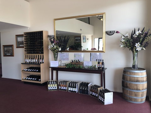 Turners Vineyard Motel And Function Centre - Rent Accommodation 5