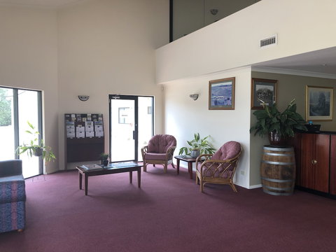 Turners Vineyard Motel And Function Centre - Rent Accommodation 6