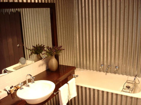 Black Sheep Inn - Rent Accommodation 2