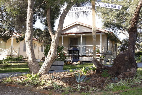 Cape Jervis Holiday Units - Rent Accommodation 6