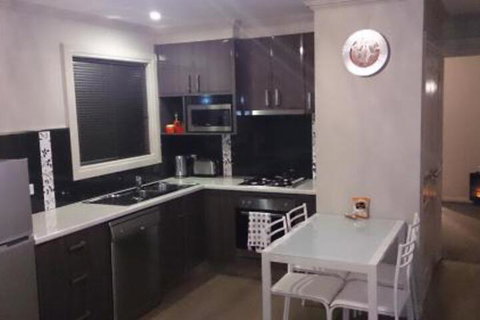 Towac Valley Cabins - Rent Accommodation 3