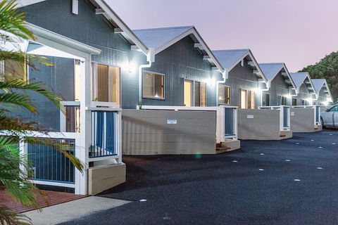 The Observatory Holiday Apartments - Rent Accommodation 0